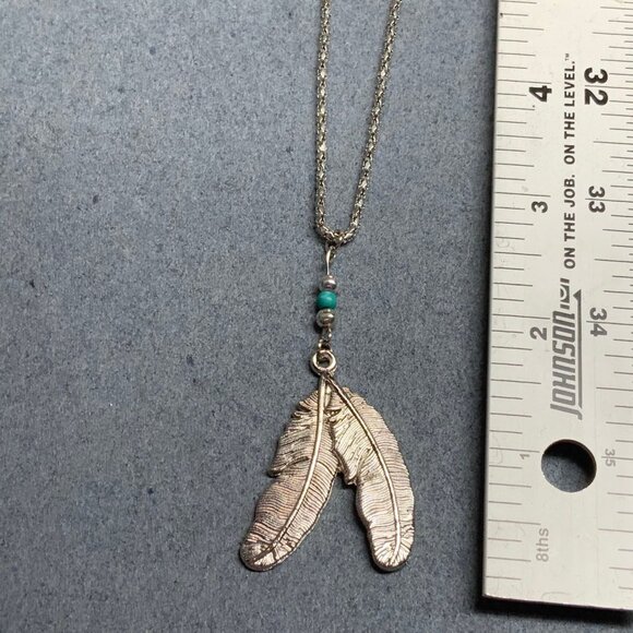 Double Feather Pendant Necklace 18 In Silver Turquoise BoHo Native American - Picture 6 of 7